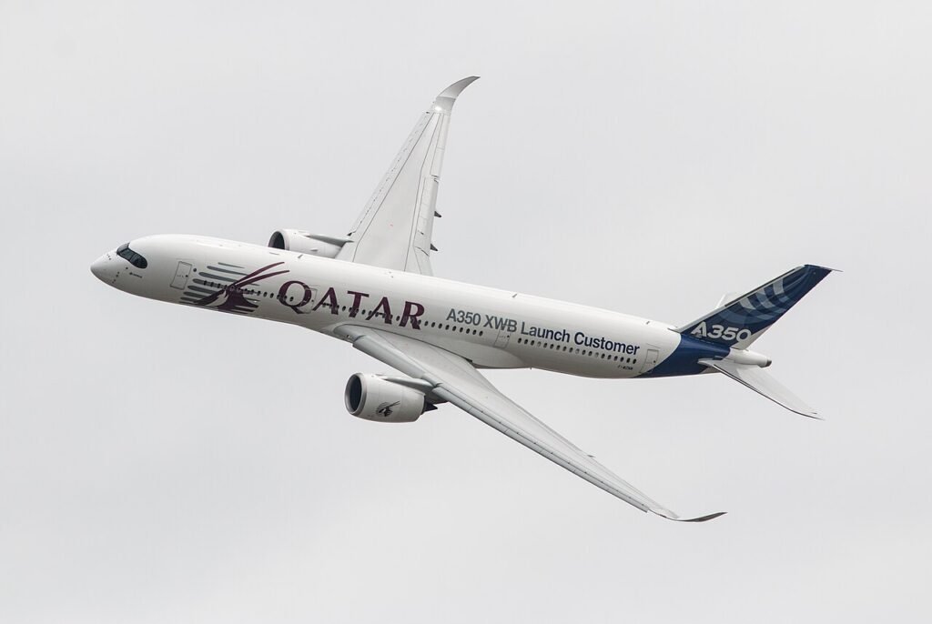 EGLF_-_Airbus_A350-941_-_F-WZNW